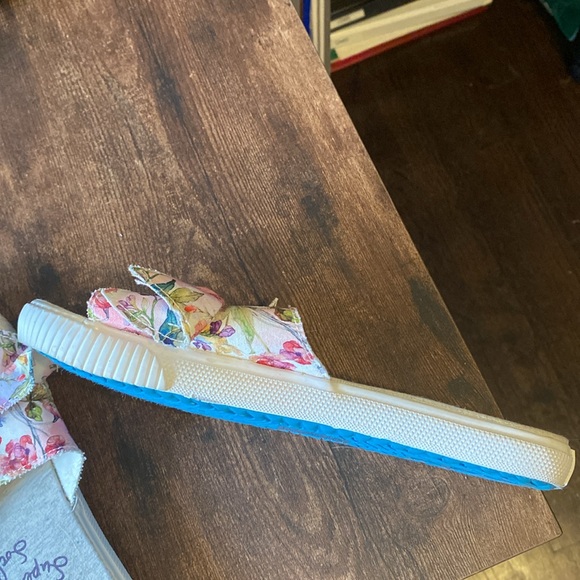 Blowfish Malibu Super Foam Sock Sandals size 8.5 Floral - Picture 5 of 5